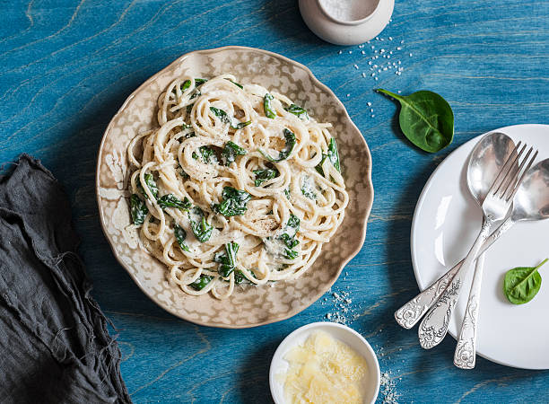 Paste cu sos alb: savoarea rafinată a preparatelor italienești tradiționale