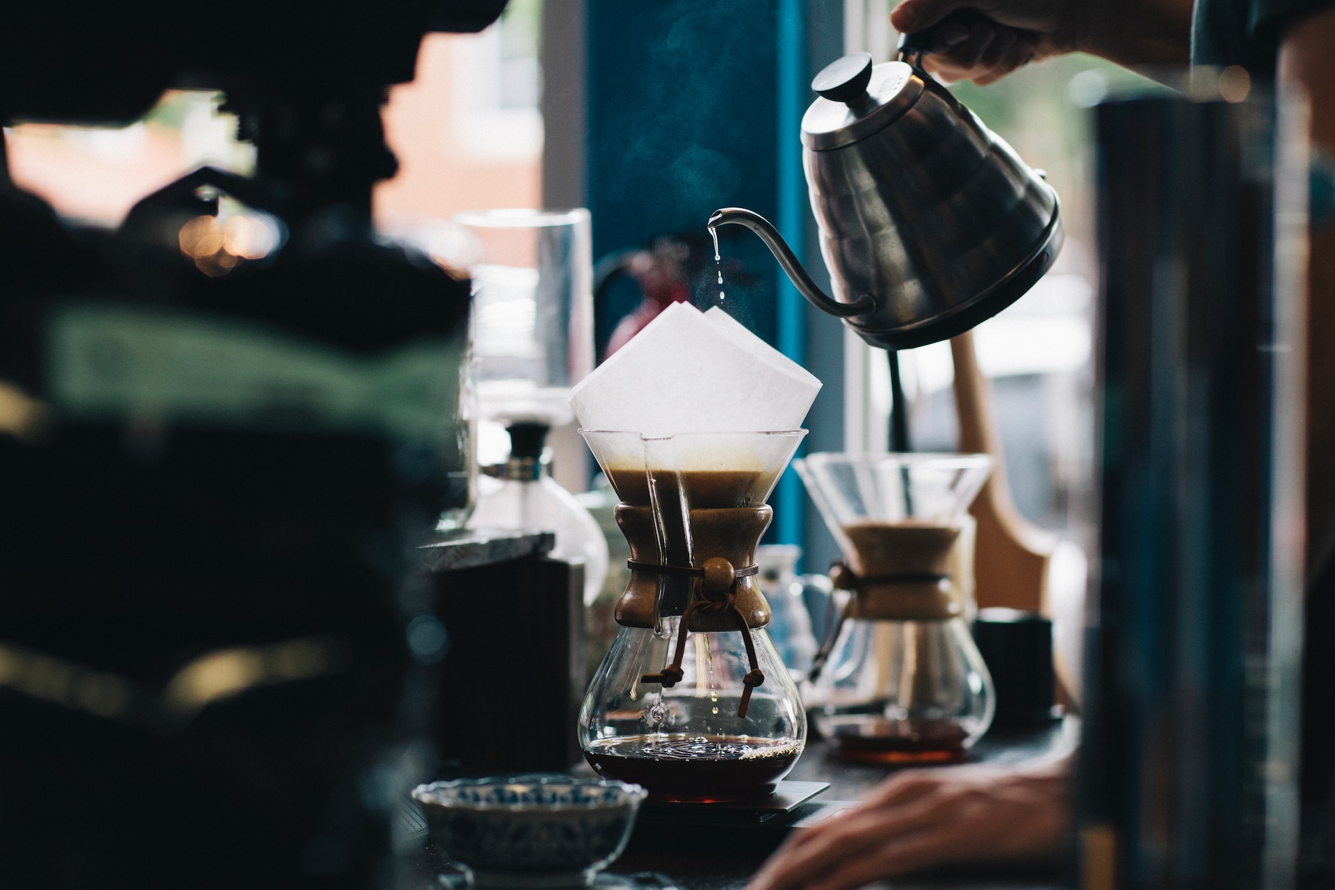 Cafeaua – sortimente, beneficii și contraindicații